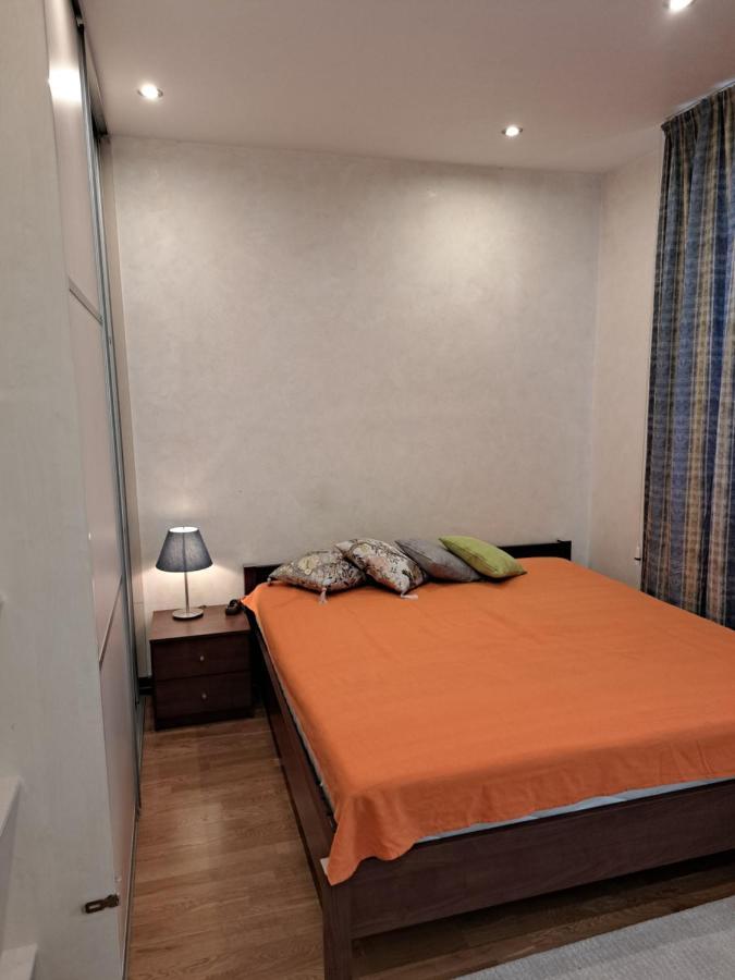 Andyshaun Service Appartments 리가 외부 사진